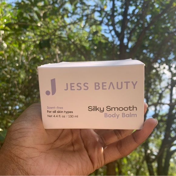 JESS BEAUTY | Silky Smooth Body Balm with Camellia Sinensis & Calendula Extract - Picture 2 of 8
